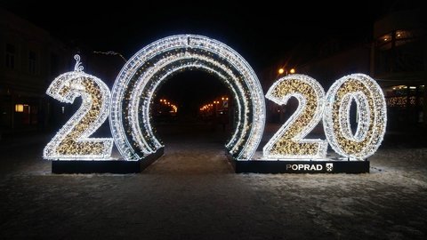  winterliche Beleuchtung in Poprad